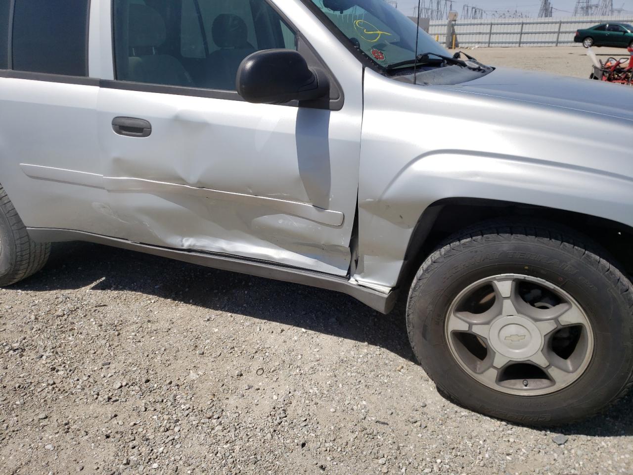 Photo 9 from auction – 2007 CHEVROLET TRAILBLAZE with VIN 1GNDS13SX72126967