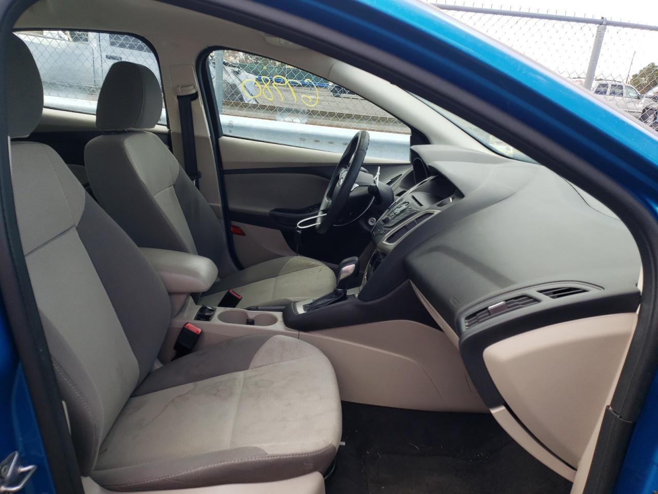 Photo 5 from auction – 2013 FORD FOCUS SE with VIN 1FADP3F2XDL340094