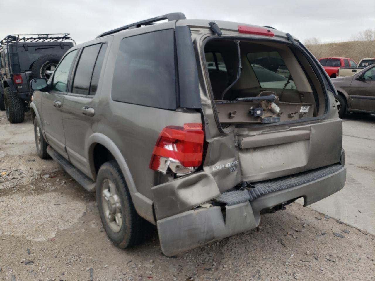 Photo 3 from auction – 2002 FORD EXPLORER X with VIN 1FMZU73K22ZC69015