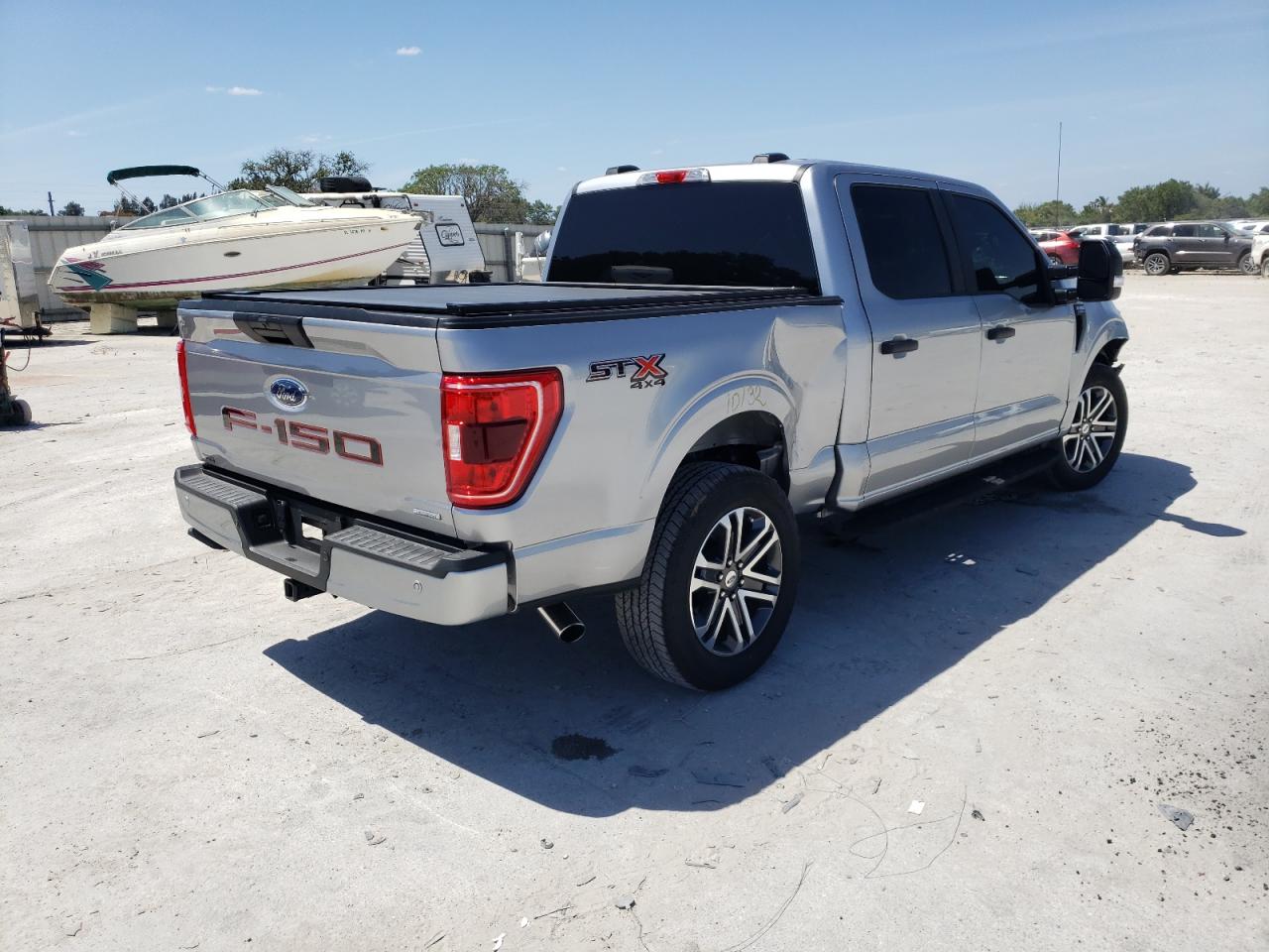 Photo 4 from auction – 2021 FORD F150 SUPER with VIN 1FTEW1EP6MFB40718