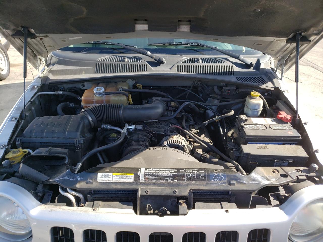 Photo 7 from auction – 2004 JEEP LIBERTY LI with VIN 1J4GL58K44W148917