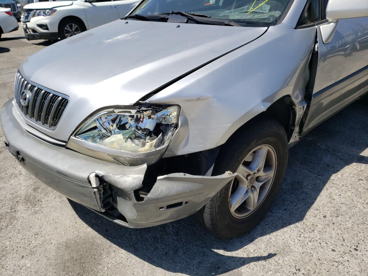 صورة رقم 9 من المزاد - 2001 LEXUS RX 300 مع VIN JTJGF10U610085706