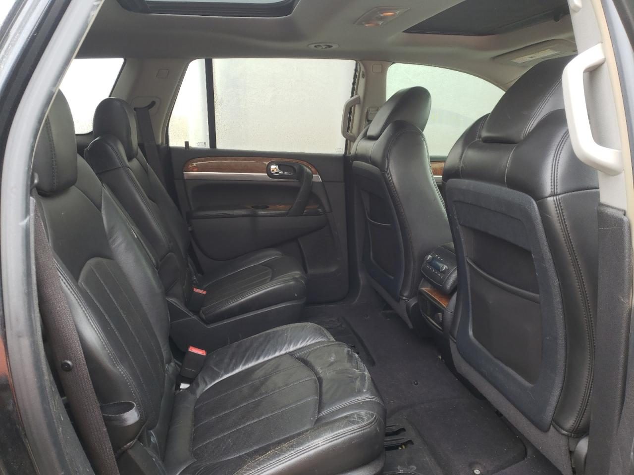 Photo 6 from auction – 2010 BUICK ENCLAVE CX with VIN 5GALVBED6AJ143828