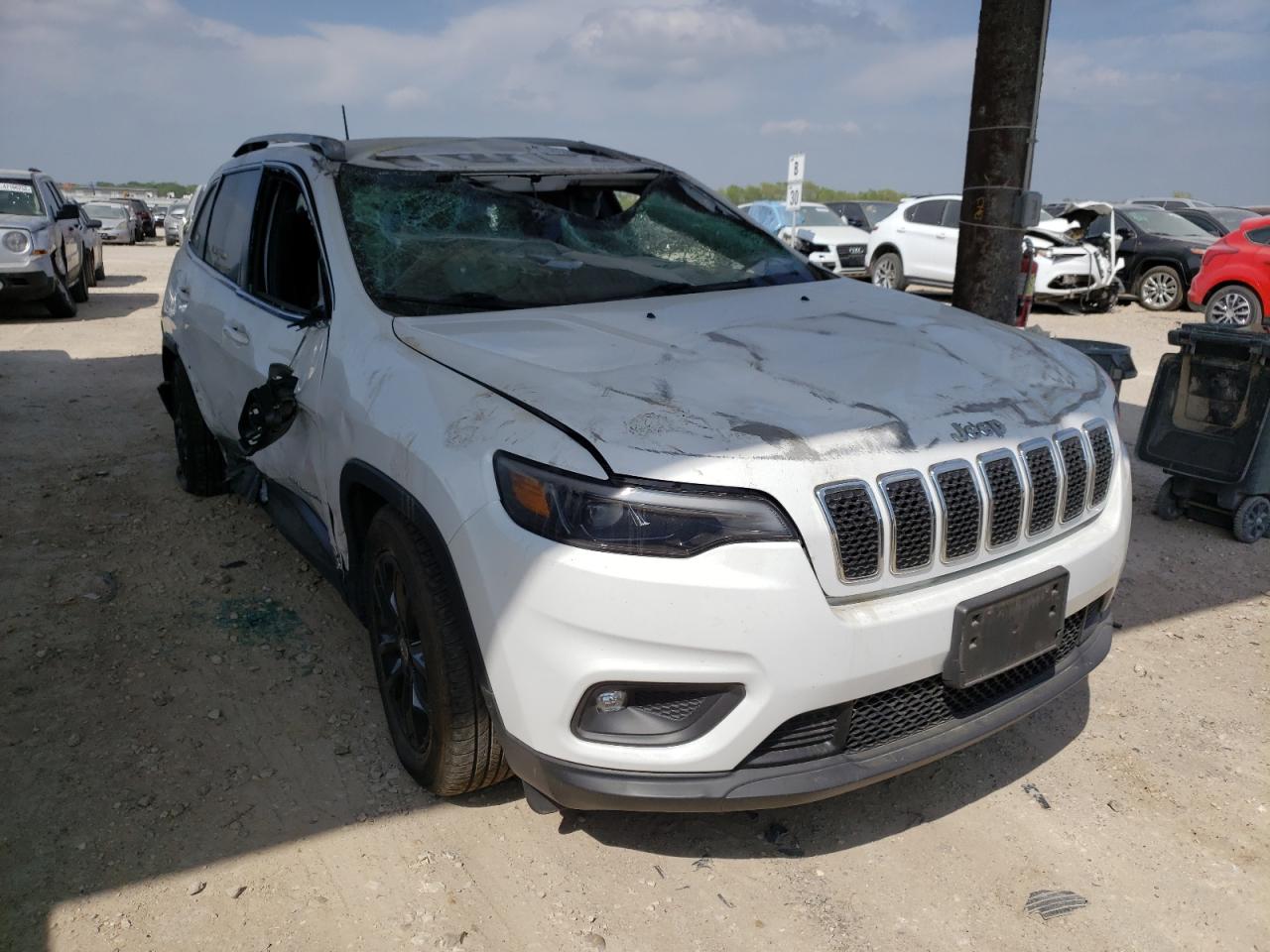 Photo 1 from auction – 2019 JEEP CHEROKEE L with VIN 1C4PJLLB3KD220688