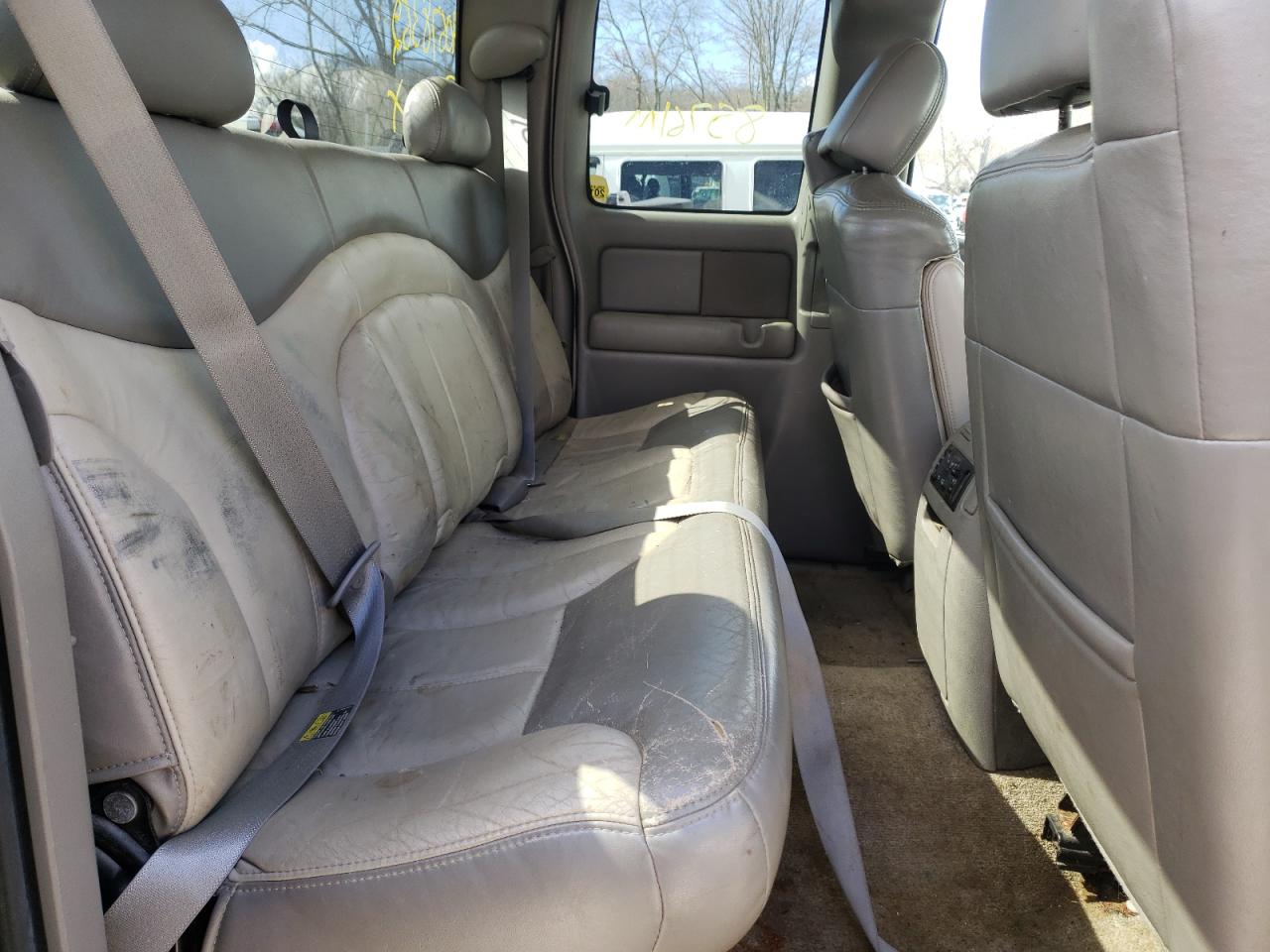 Photo 6 from auction – 2002 GMC SIERRA K15 with VIN 2GTFK69U521386192
