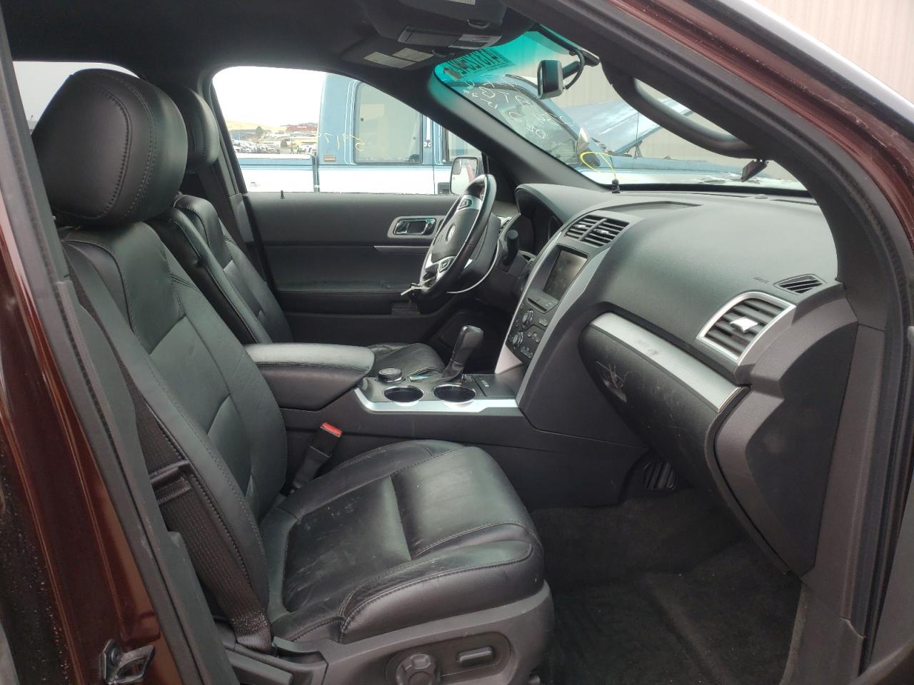 Photo 5 from auction – 2012 FORD EXPLORER X with VIN 1FMHK8D87CGB02754