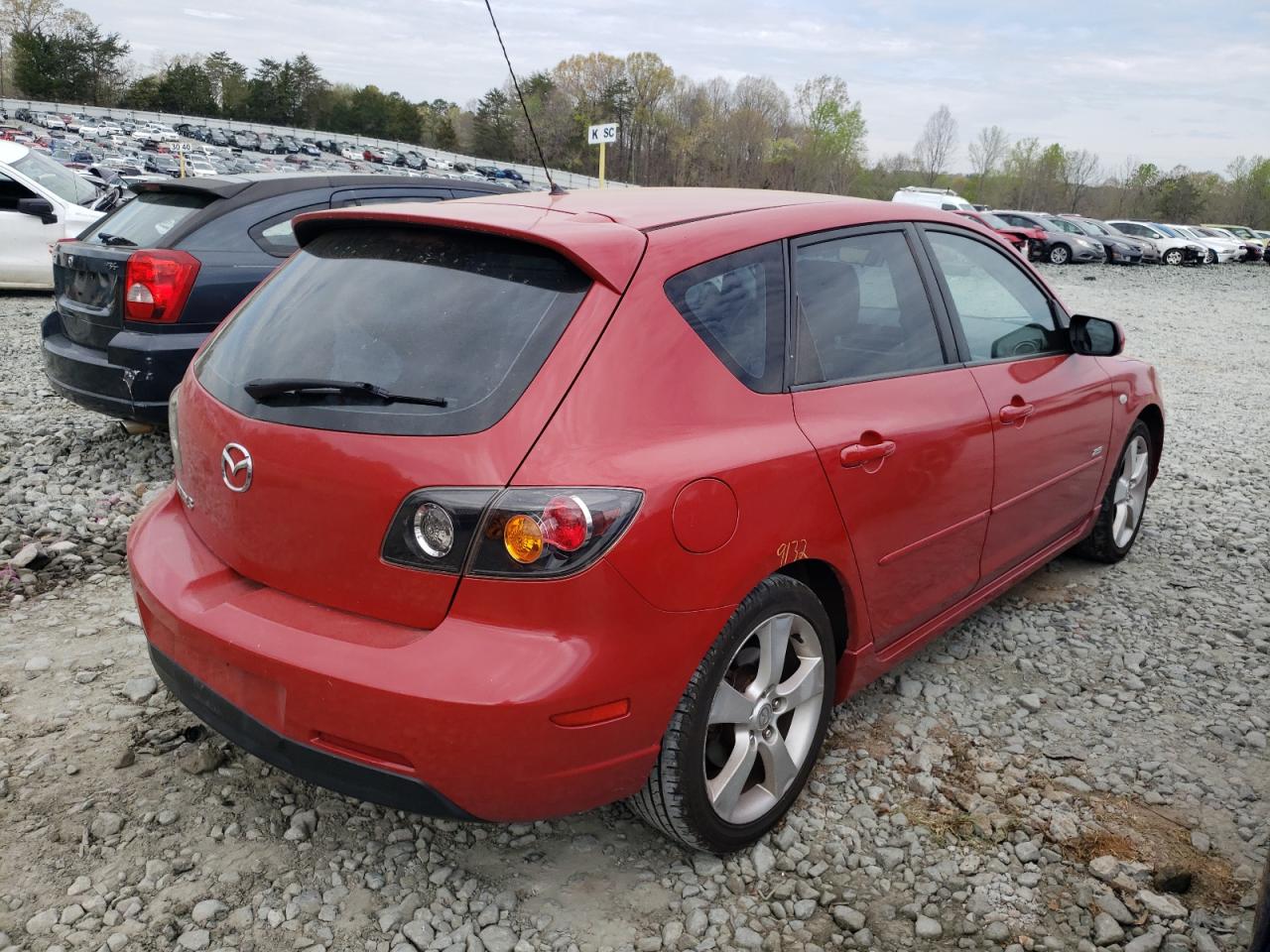Photo 4 from auction – 2004 MAZDA 3 HATCHBAC with VIN JM1BK343741156528