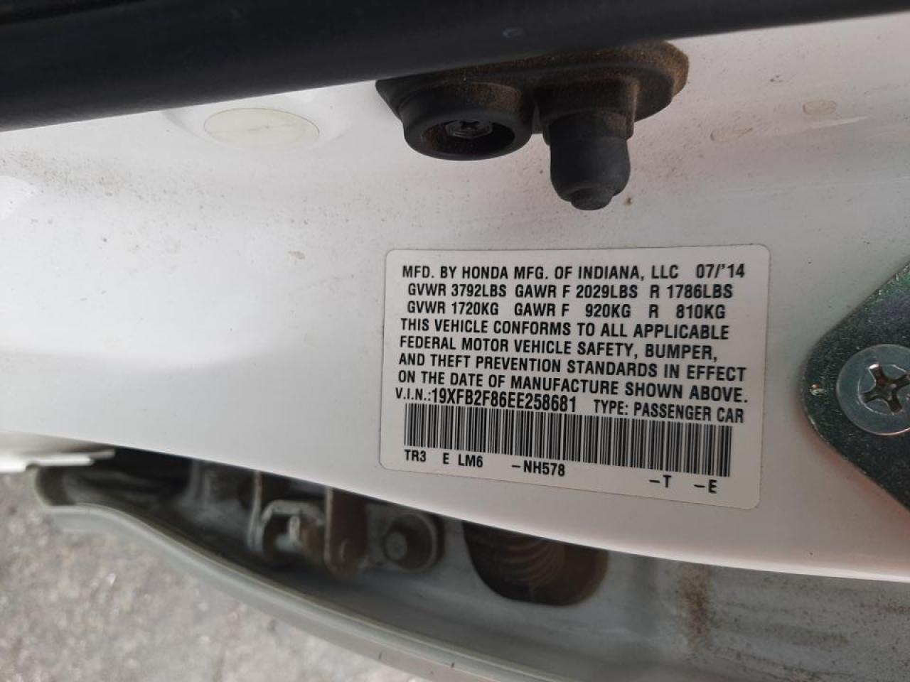 Photo 10 from auction – 2014 HONDA CIVIC EX with VIN 19XFB2F86EE258681