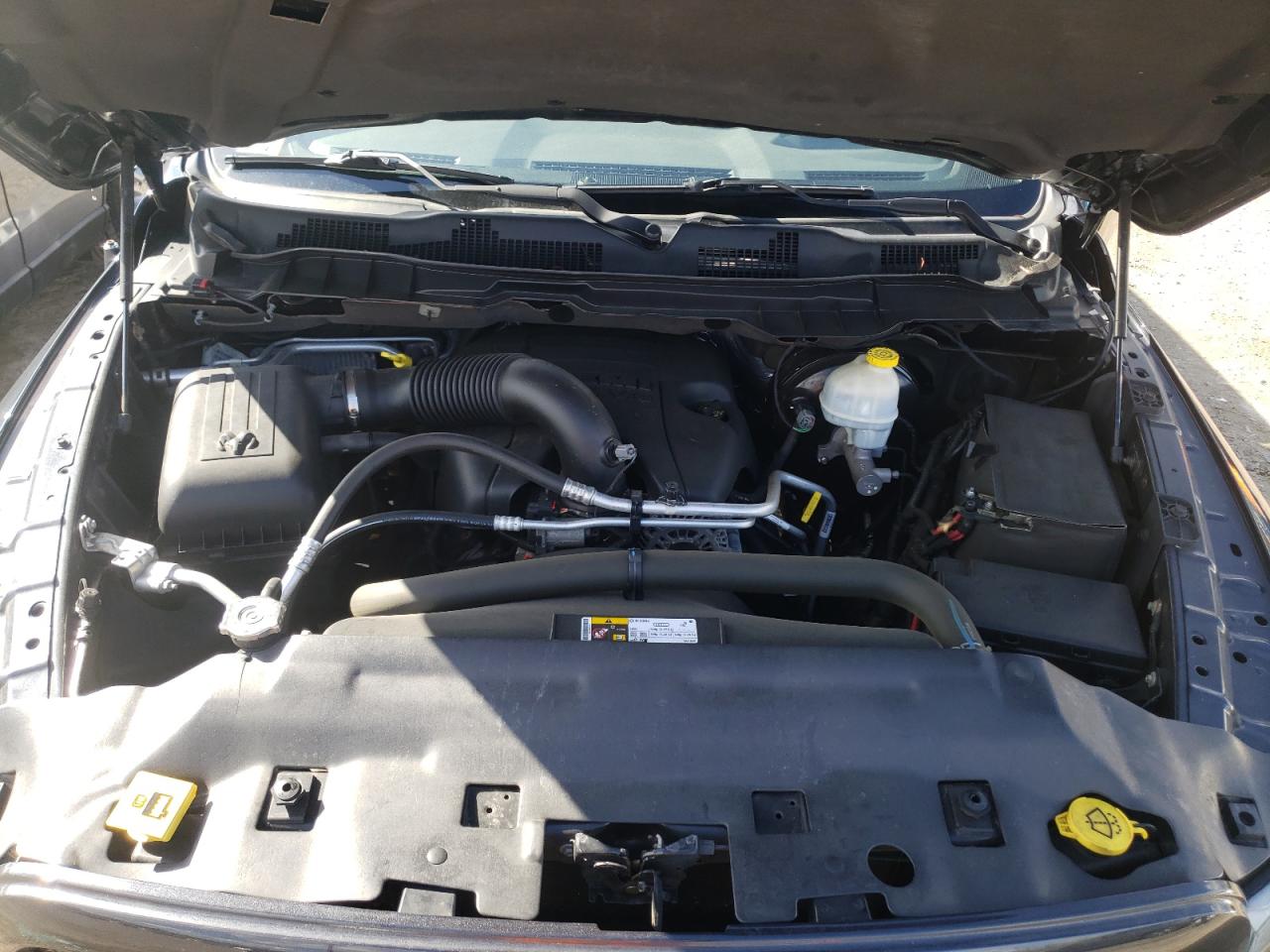 Photo 7 from auction – 2014 RAM 1500 ST with VIN 1C6RR7FT9ES192576