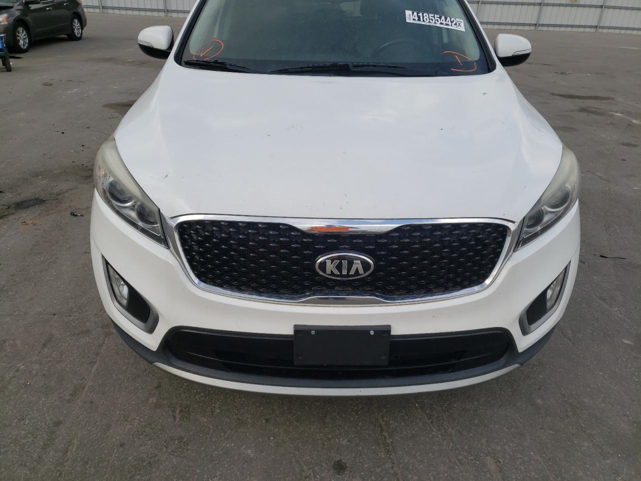 Photo 9 from auction – 2016 KIA SORENTO EX with VIN 5XYPH4A58GG045961