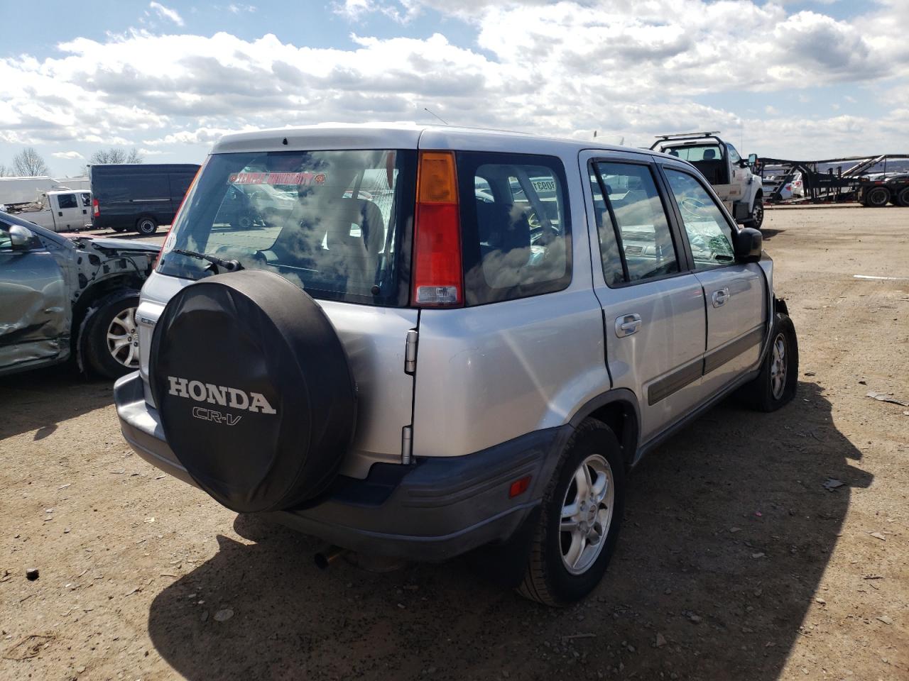 Photo 4 from auction – 2000 HONDA CR-V EX with VIN JHLRD1867YC048876