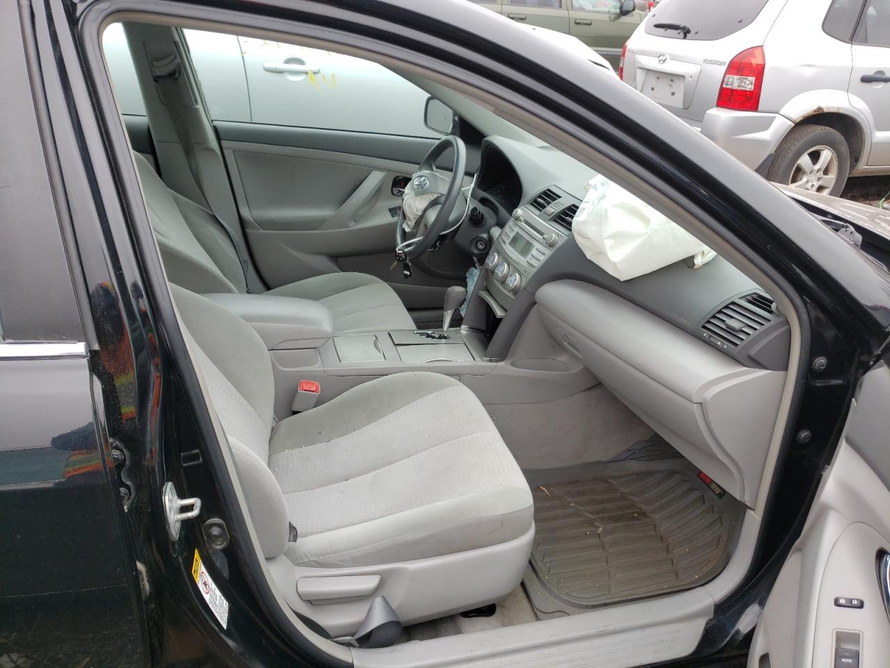 Photo 5 from auction – 2010 TOYOTA CAMRY with VIN 4T1BF3EK0AU545589