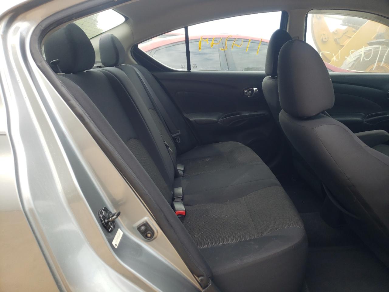 Photo 6 from auction – 2013 NISSAN VERSA S with VIN 3N1CN7AP2DL846015