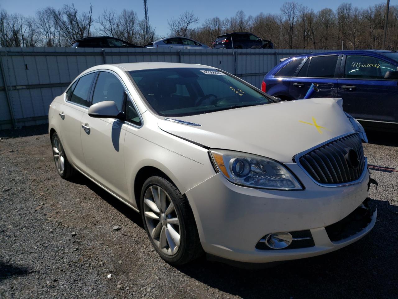 BUICK VERANO 2013 with VIN 1G4PP5SK0D4219198 - Photo from auction