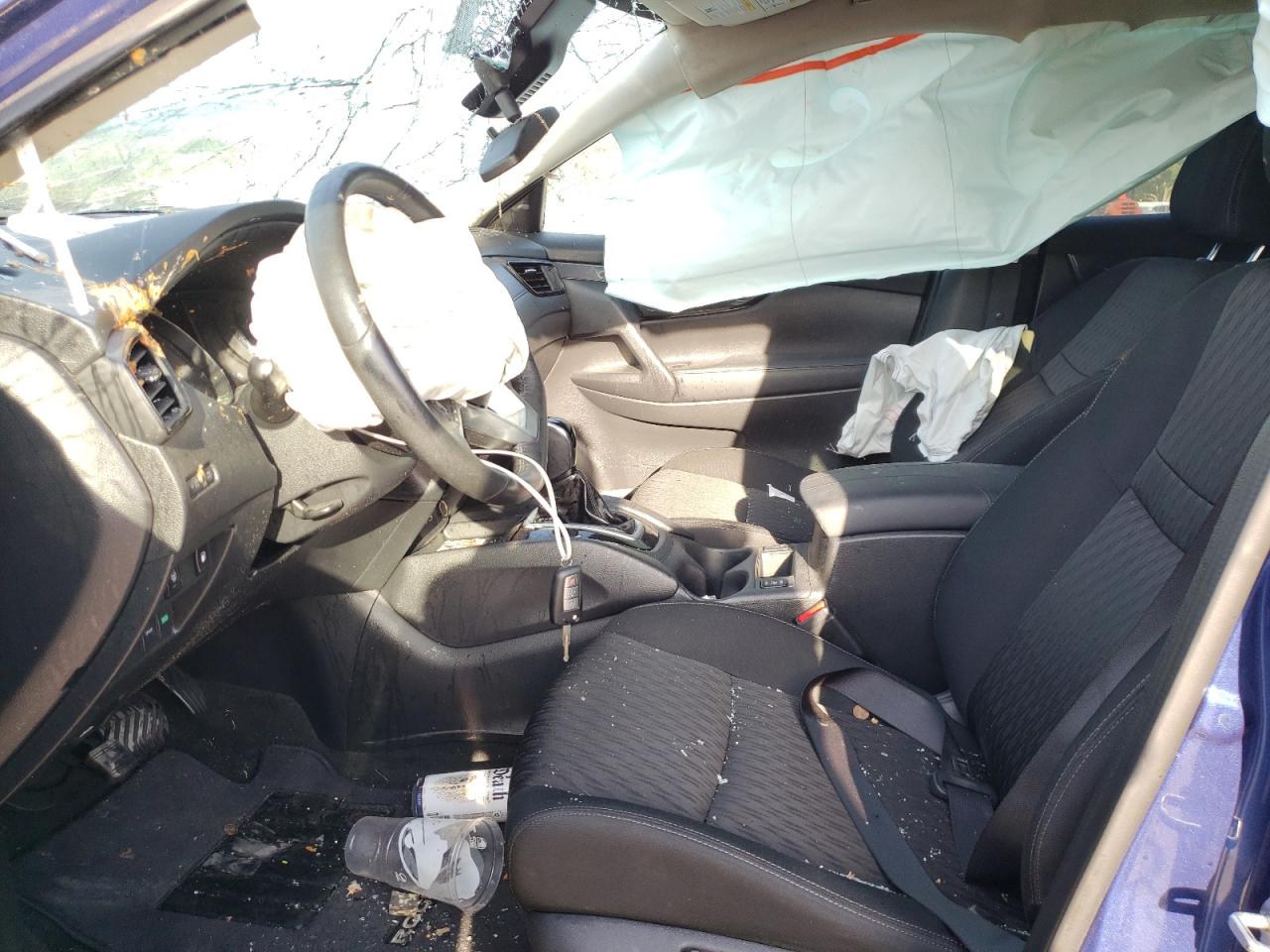 Photo 5 from auction – 2019 NISSAN ROGUE S with VIN KNMAT2MT0KP556587