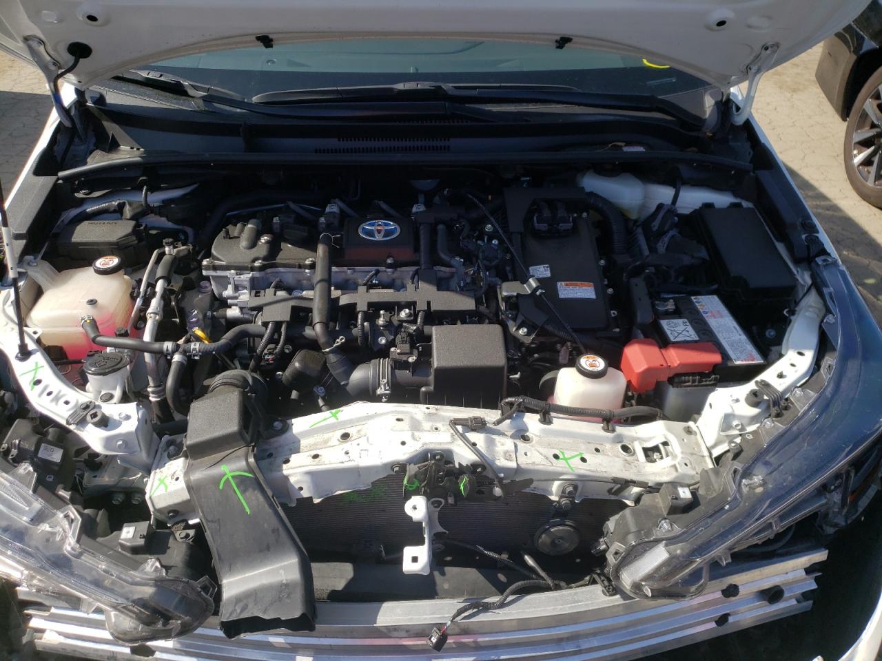 Photo 7 from auction – 2020 TOYOTA COROLLA LE with VIN JTDEBRBE1LJ012475