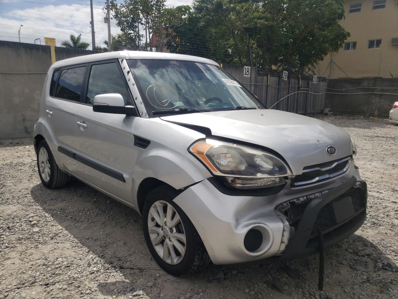 KIA SOUL + 2012 с VIN KNDJT2A65C7375663 - Снимка от търг