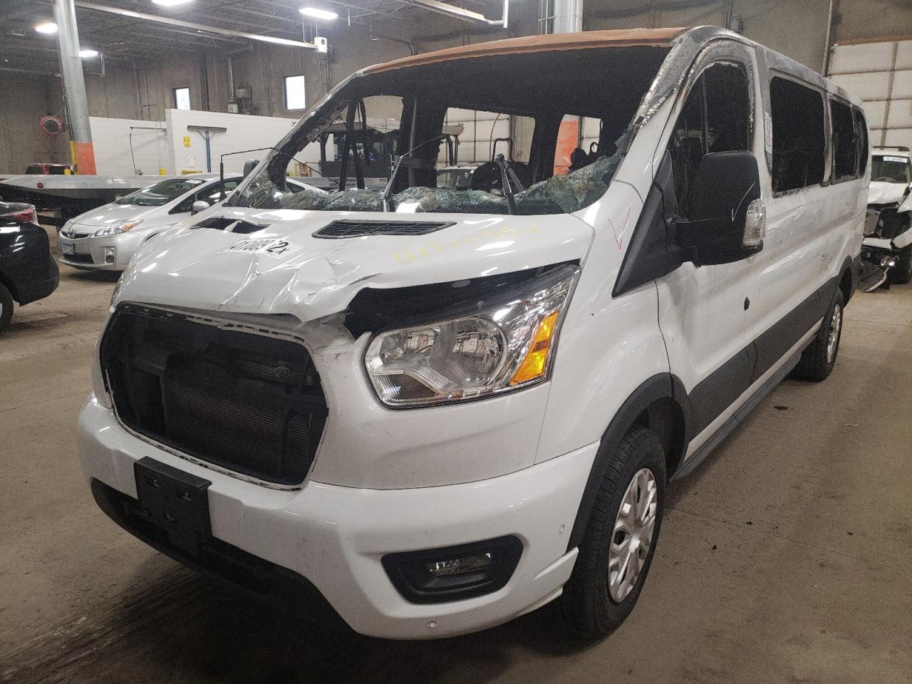 Photo 2 from auction – 2020 FORD TRANSIT T- with VIN 1FBAX2Y81LKA07512