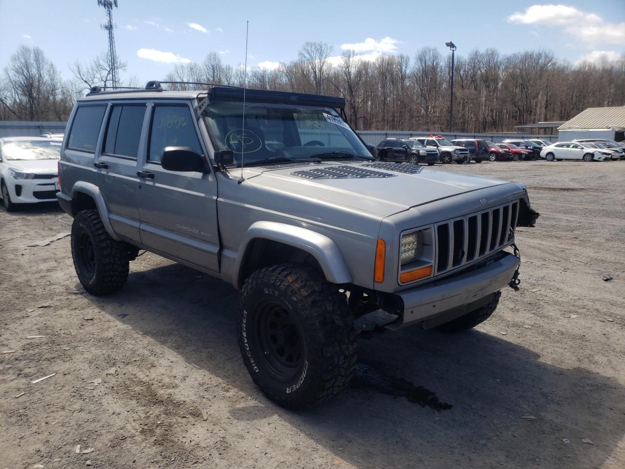 Photo 1 from auction – 2001 JEEP CHEROKEE S with VIN 1J4FF48S61L575803