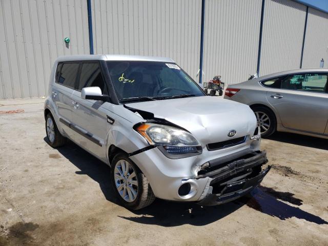 KIA SOUL 2013 with VIN KNDJT2A55D7774002 - Photo from auction