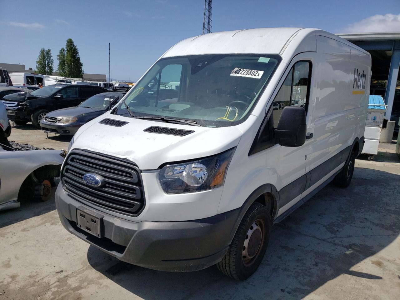 Photo 2 from auction – 2019 FORD TRANSIT T- with VIN 1FTYR2CM4KKB83557