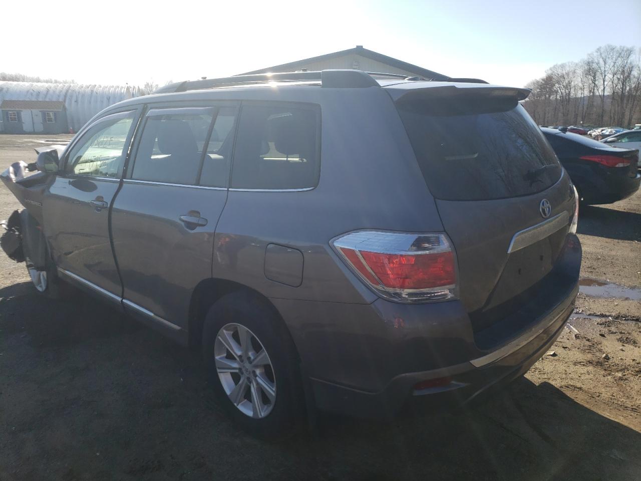 Photo 3 from auction – 2013 TOYOTA HIGHLANDER with VIN JTEBC3EH1D2016245