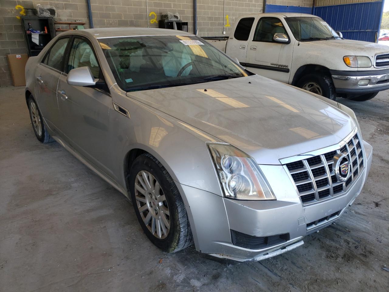 CADILLAC CTS LUXURY 2013 with VIN 1G6DH5E53D0103742 - Photo from auction