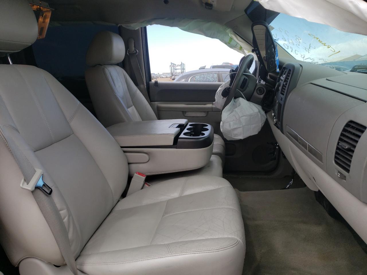 Photo 5 from auction – 2011 GMC SIERRA C15 with VIN 3GTP1VE04BG319899
