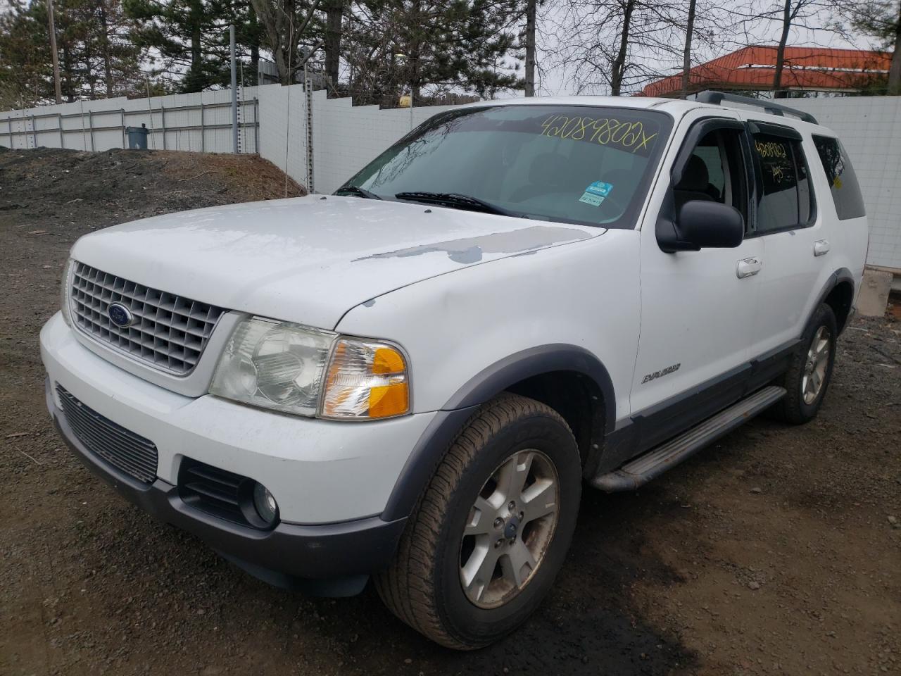 Photo 2 from auction – 2004 FORD EXPLORER with VIN 1FMZU73E24UB47149