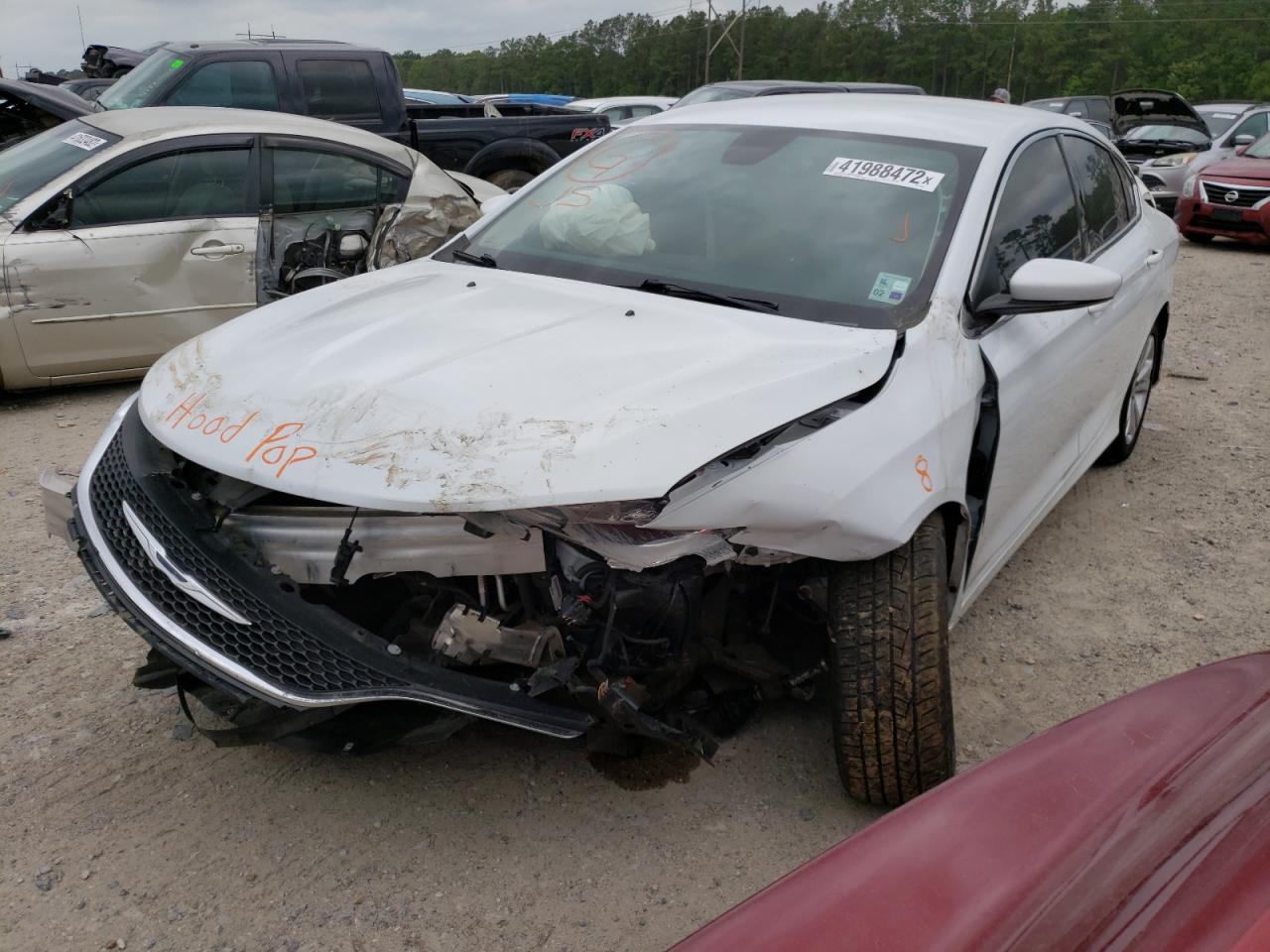 Photo 2 from auction – 2015 CHRYSLER 200 LIMITE with VIN 1C3CCCAB8FN742765