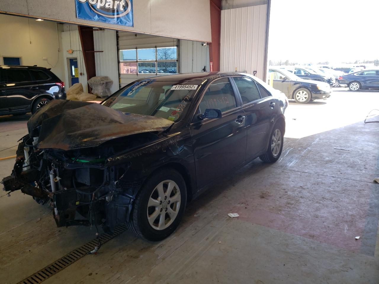 Photo 2 from auction – 2011 TOYOTA CAMRY BASE with VIN 4T1BF3EK3BU143549