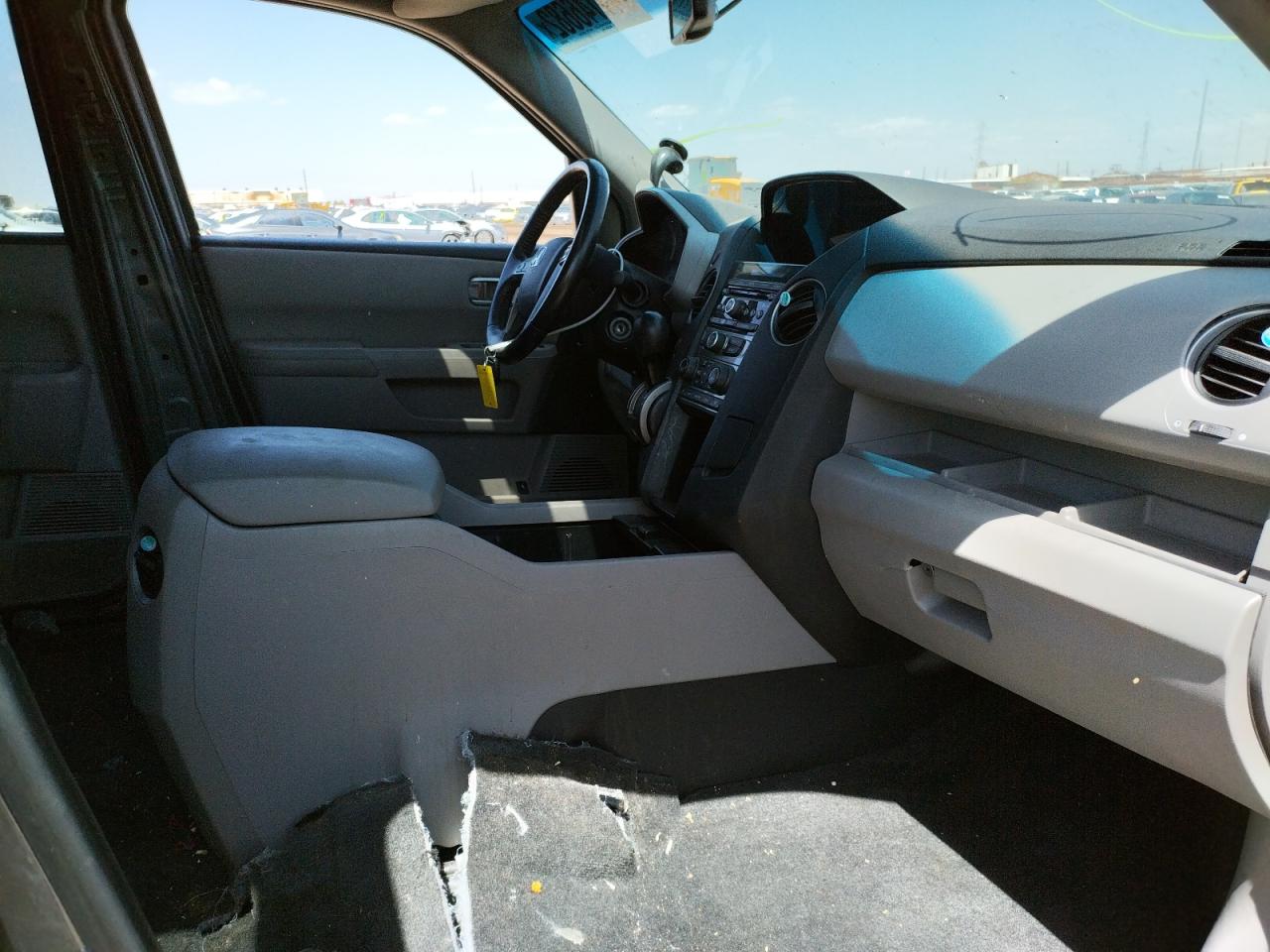 Photo 5 from auction – 2012 HONDA PILOT EXL with VIN 5FNYF4H57CB004948