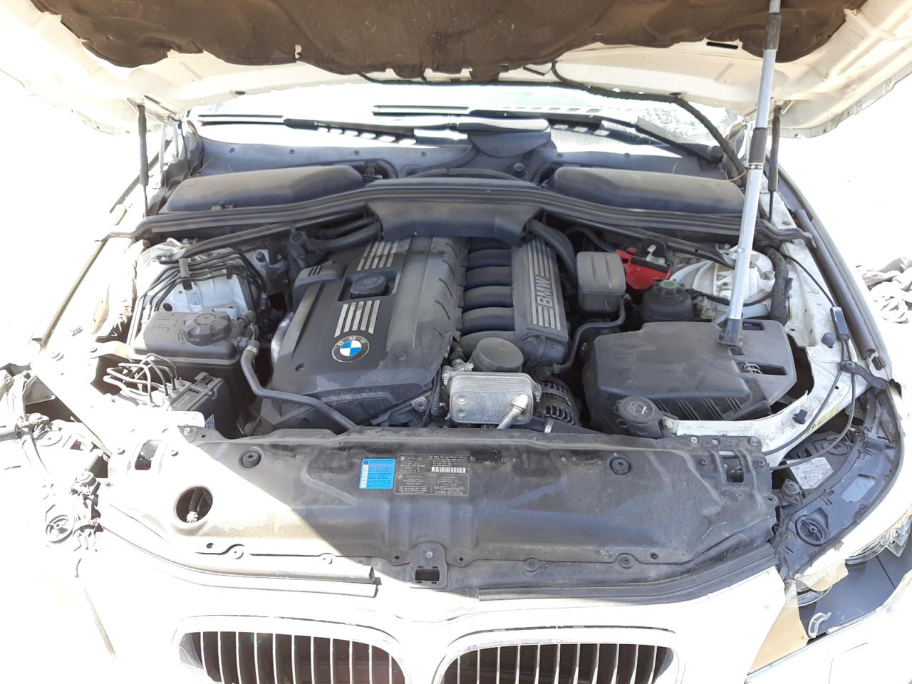 Photo 7 from auction – 2008 BMW 528 I with VIN WBANU53528CT12097