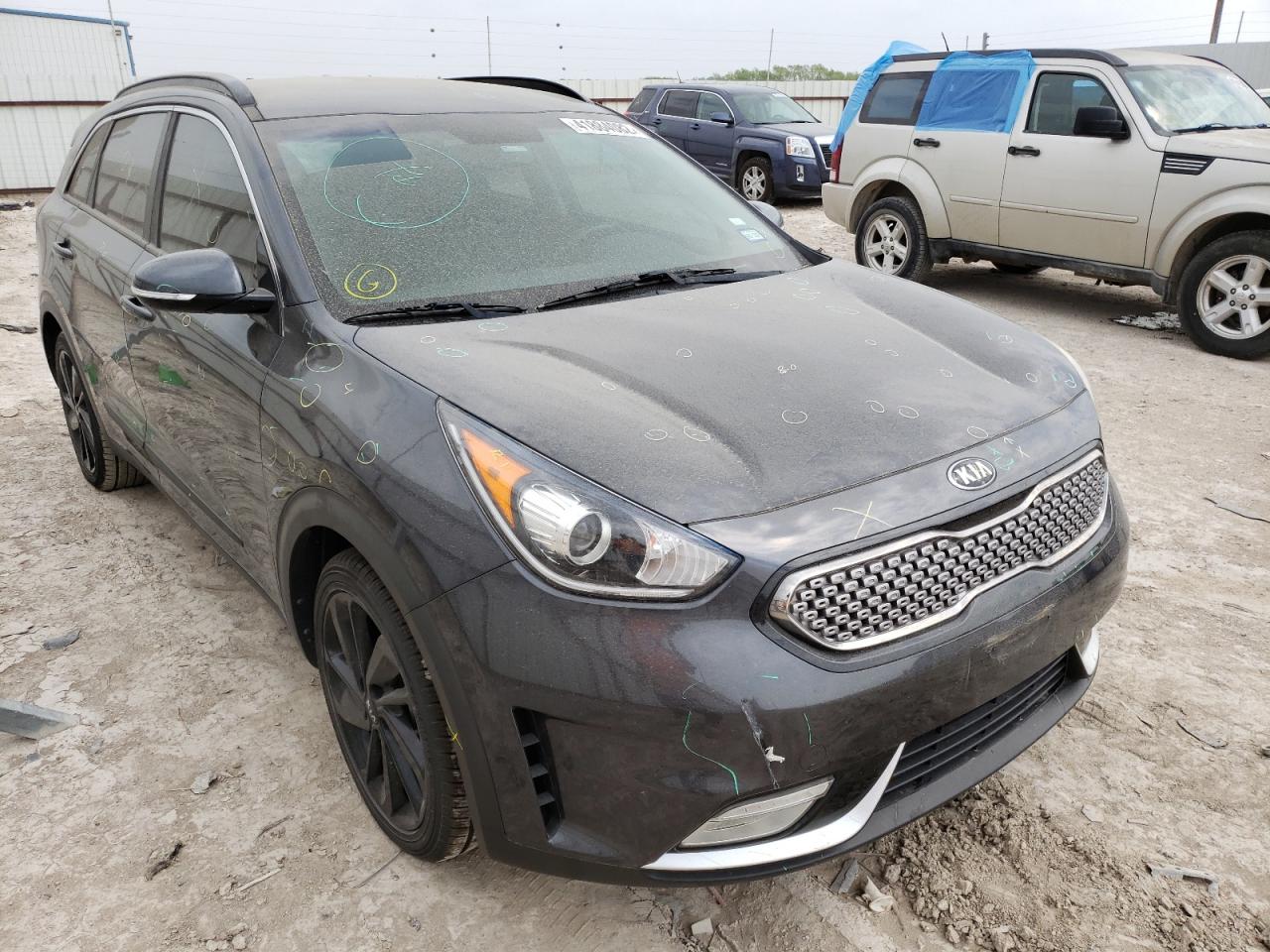 KIA NIRO EX 2018 with VIN KNDCC3LC8J5175340 - Photo from auction