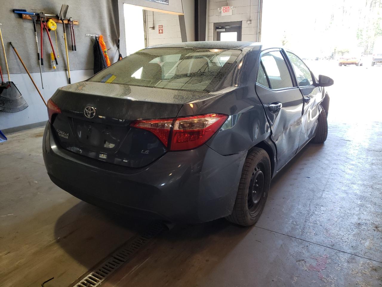 Photo 4 from auction – 2019 TOYOTA COROLLA L with VIN 2T1BURHE8KC161285