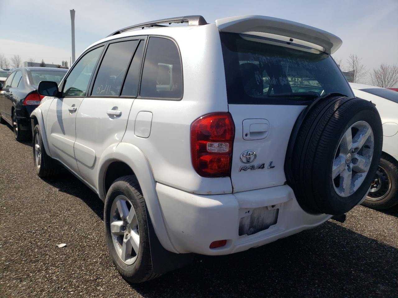 Photo 3 from auction – 2005 TOYOTA RAV4 with VIN JTEHD20V050068364