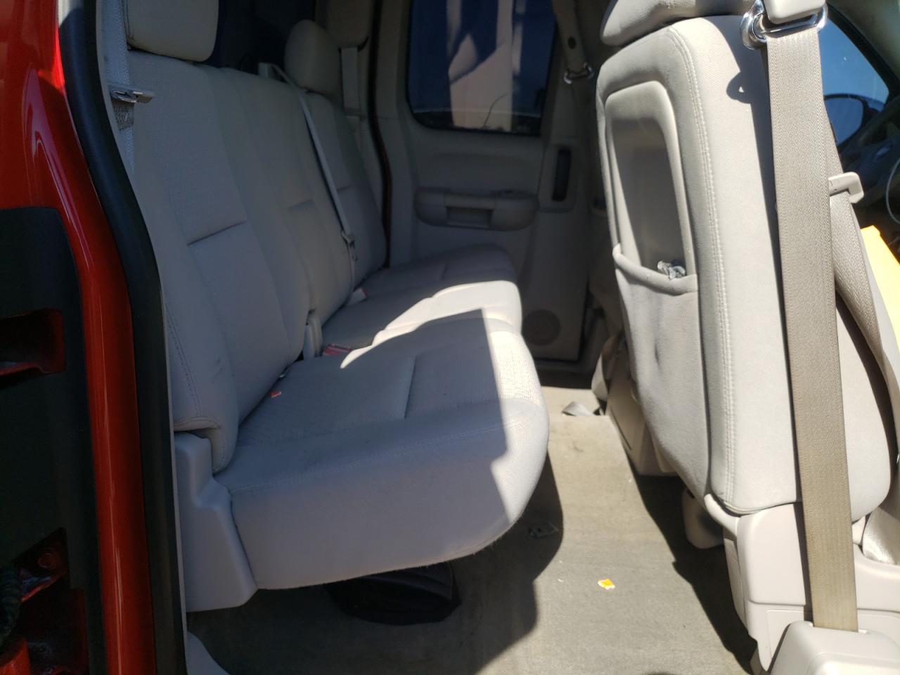 Photo 6 from auction – 2012 CHEVROLET SILVERADO with VIN 1GCRKSE75CZ116958