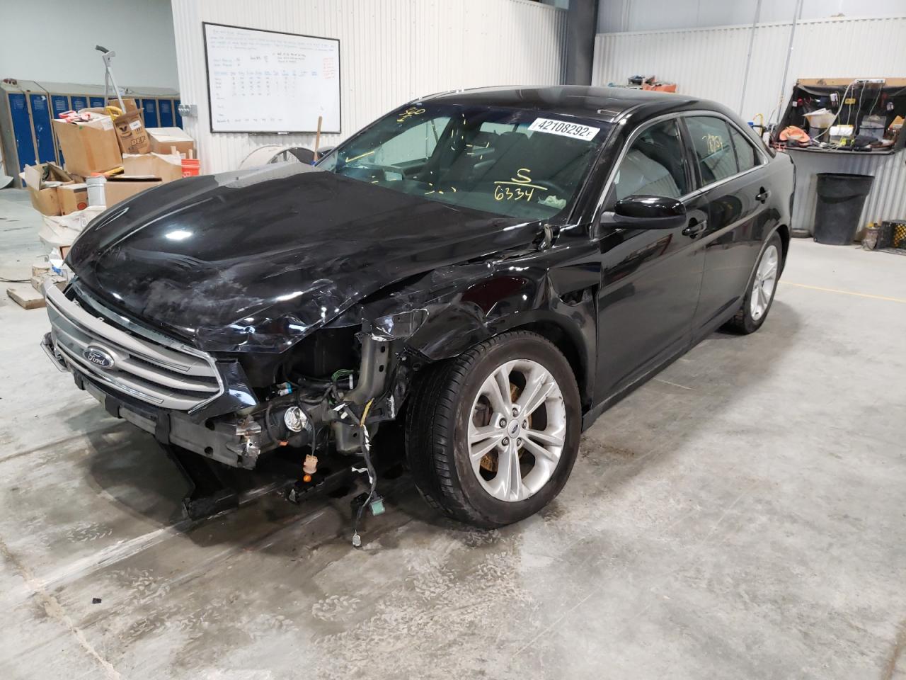 Photo 2 from auction – 2016 FORD TAURUS SEL with VIN 1FAHP2E86GG156334