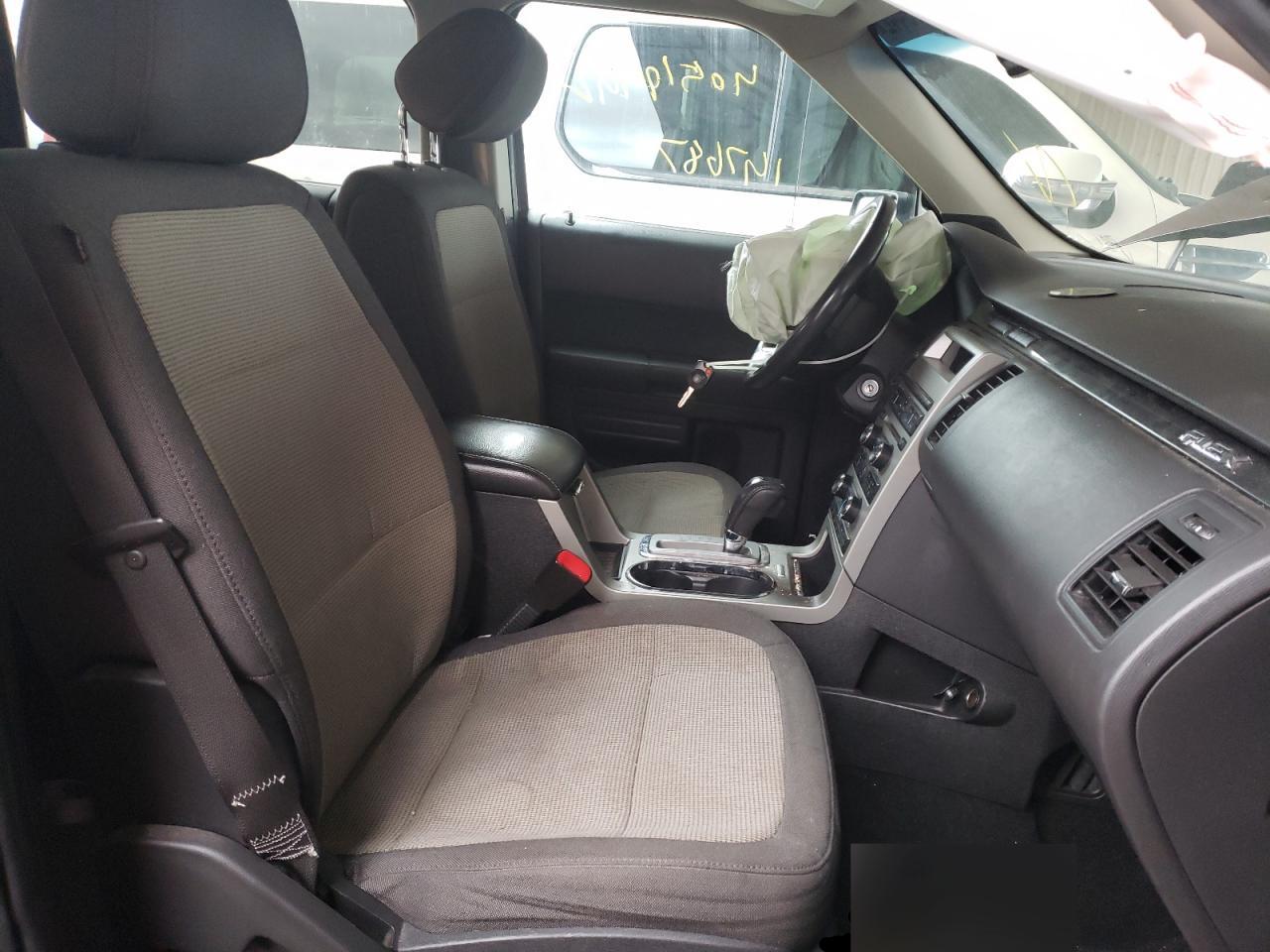 Photo 5 from auction – 2012 FORD FLEX SE with VIN 2FMGK5BC2CBD05429