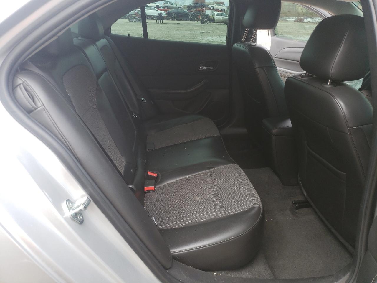 Photo 6 from auction – 2014 CHEVROLET MALIBU 1LT with VIN 1G11C5SL6EF178587