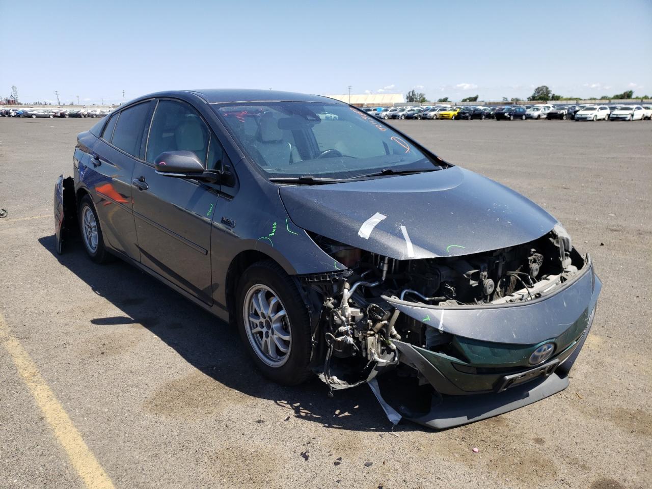 Photo 1 from auction – 2017 TOYOTA PRIUS PRIM with VIN JTDKARFP0H3011184