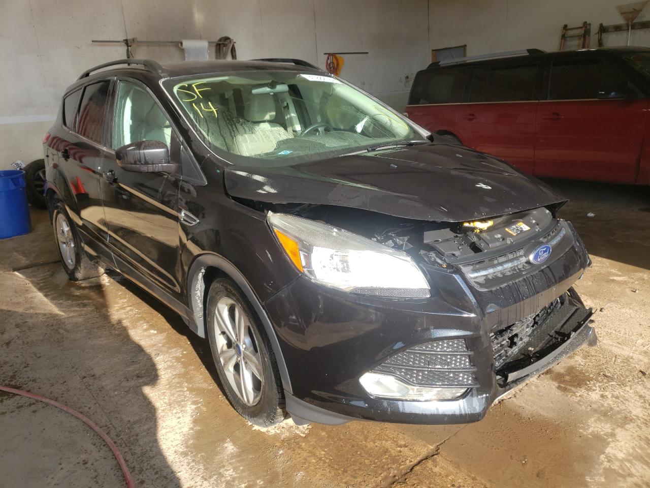 FORD ESCAPE SE 2014 with VIN 1FMCU9G92EUB34529 - Photo from auction