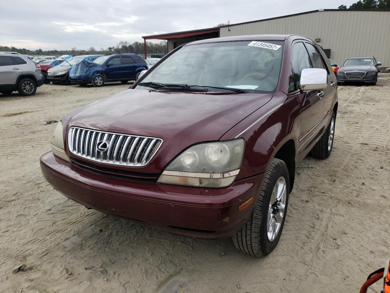 Photo 2 from auction – 2000 LEXUS RX 300 with VIN JT6HF10U0Y0096659
