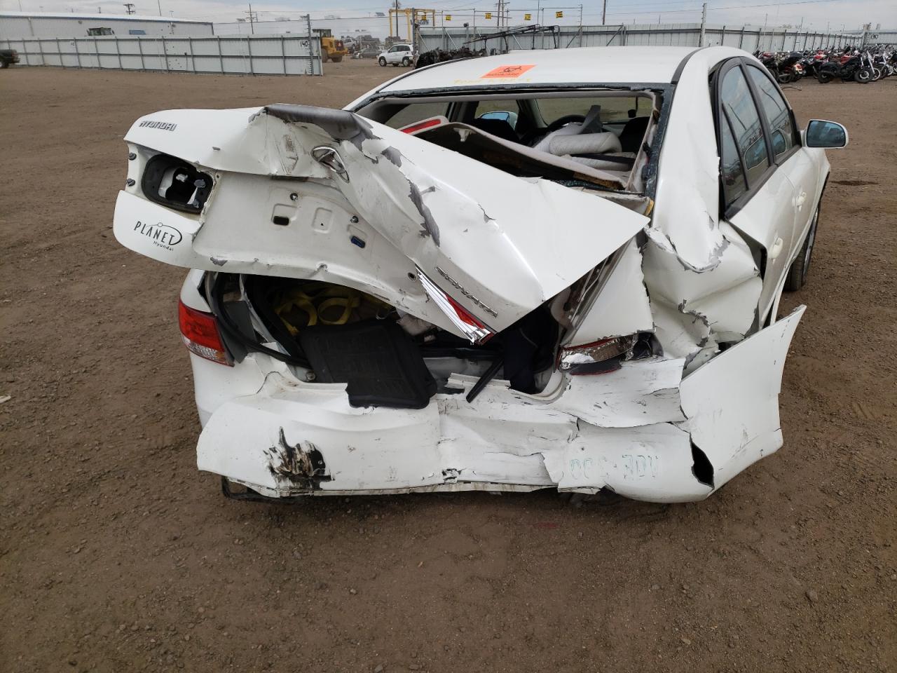 Photo 9 from auction – 2006 HYUNDAI SONATA GL with VIN KMHET46CX6A084218