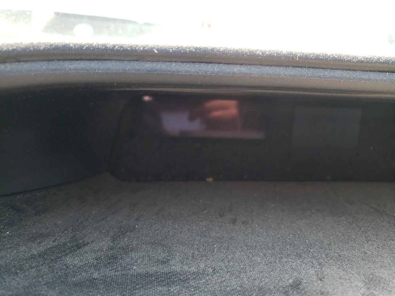 Photo 8 from auction – 2014 TOYOTA PRIUS C with VIN JTDKDTB36E1573850