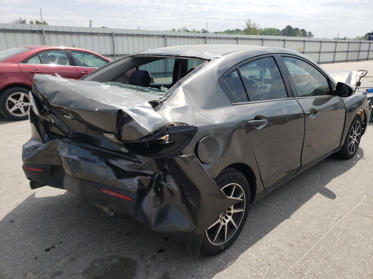 Photo 17 from auction – 2010 MAZDA 3 I with VIN JM1BL1SF3A1322473