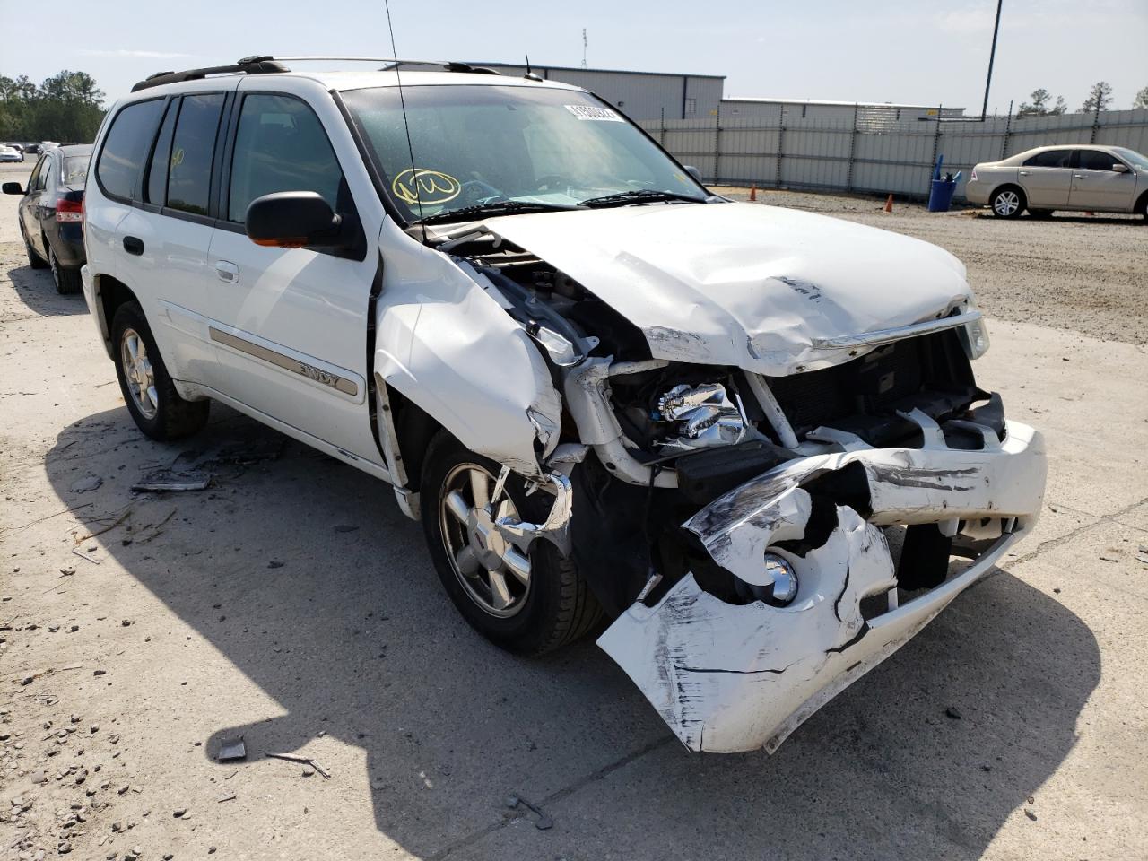 GMC ENVOY 2005 with VIN 1GKDS13S952143740 - Photo from auction
