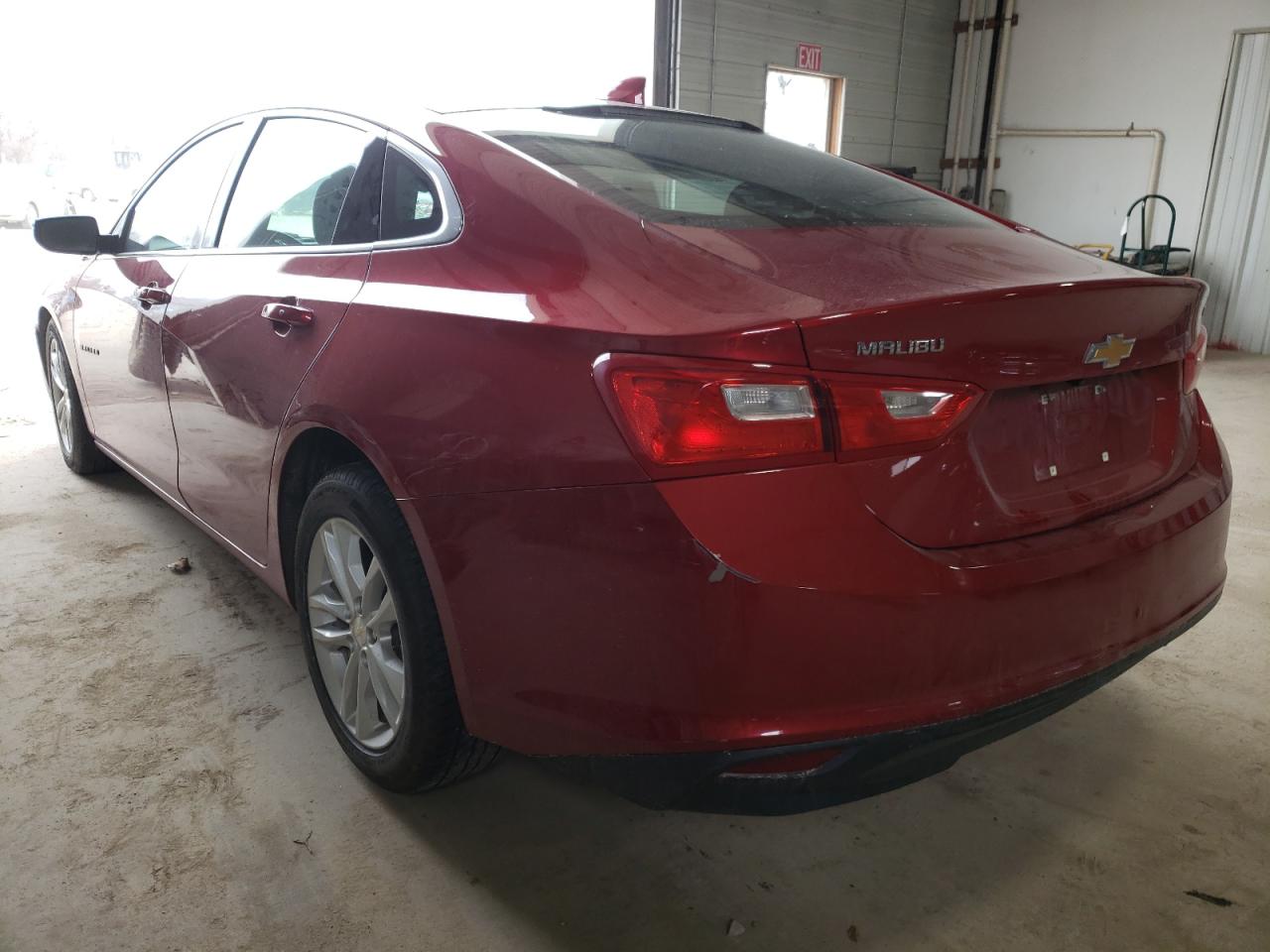 Photo 3 from auction – 2016 CHEVROLET MALIBU LT with VIN 1G1ZE5ST0GF216041