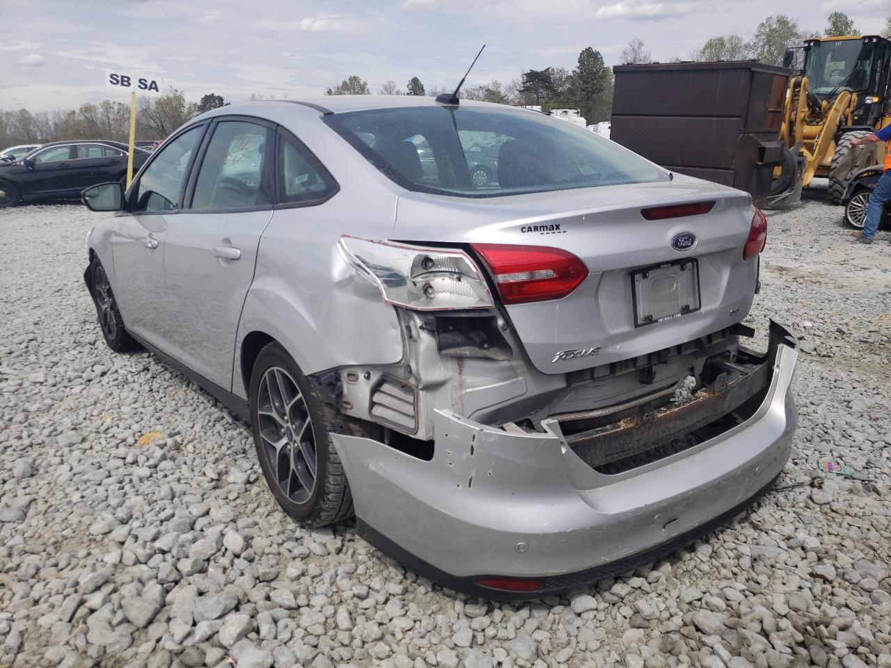 Photo 3 from auction – 2017 FORD FOCUS SEL with VIN 1FADP3H20HL247149