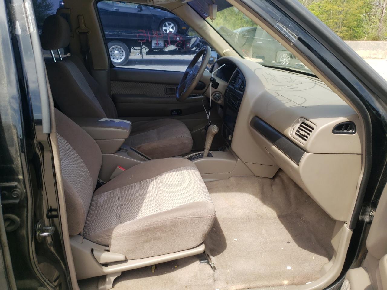 Photo 5 from auction – 2004 NISSAN PATHFINDER with VIN JN8DR09XX4W808239